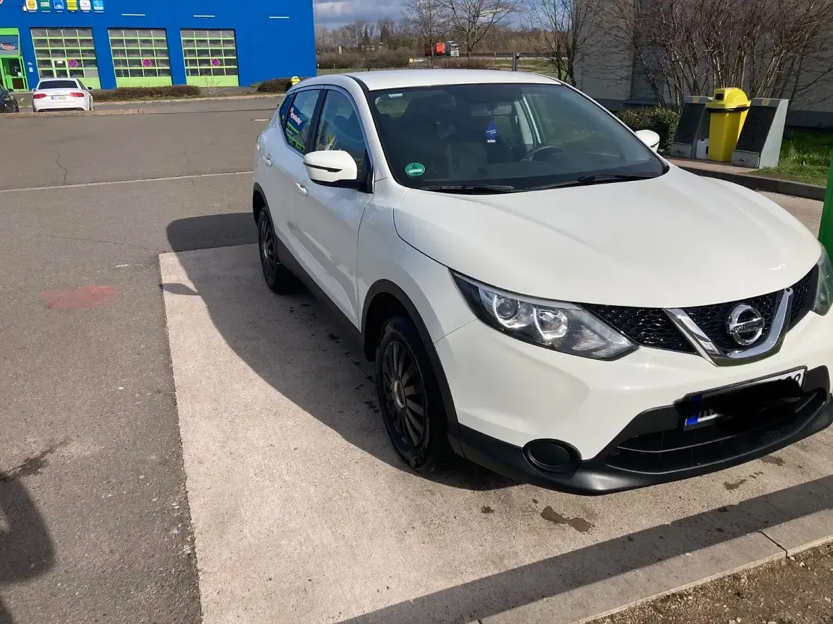 Gebraucht Nissan Qashqai 360º 116 PS (85 kW) 2016 Weiß SUV
