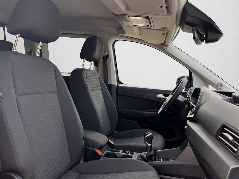 Neu VW Caddy Life 102 PS (75 kW) 2026 Blau Van / Kleinbus