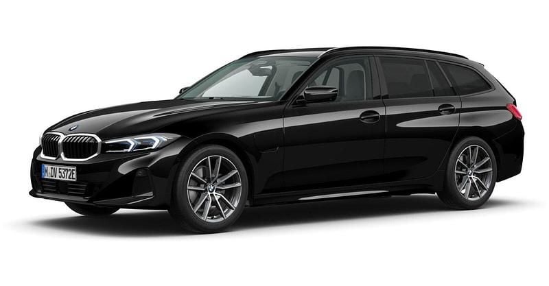Schwarz Gebraucht 2024 BMW 330e Comfort Edition Kombi | 44.151 € (Superpreis) - Bild 1/4
