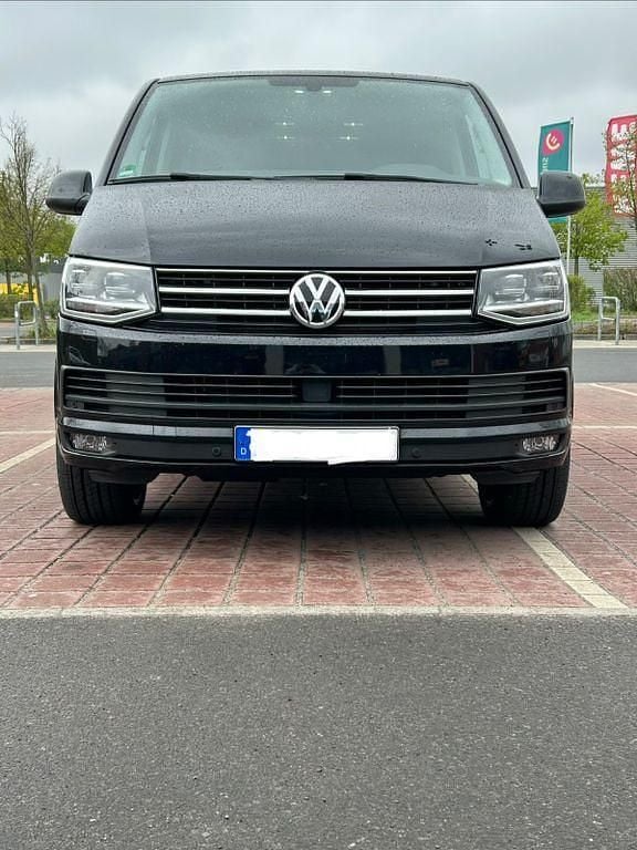 Gebraucht VW Multivan 204 PS (150 kW) 2017 Schwarz Van / Kleinbus