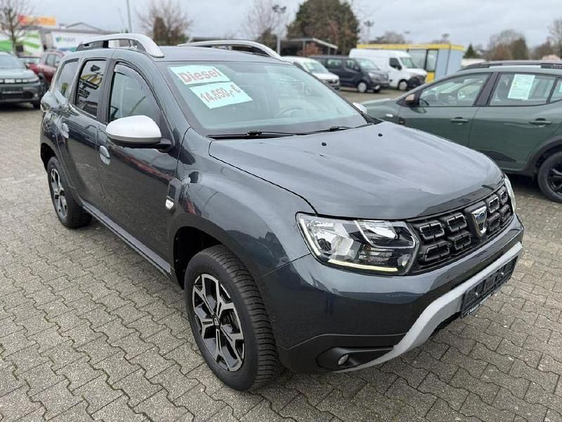 Gebraucht Dacia Duster Prestige 116 PS (85 kW) 2019 Grau "comete" SUV