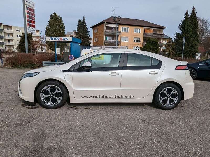 Gebraucht Opel Ampera Edition 111 kW (151 PS) 2012 Lithiumweiss m3 Kleinwagen