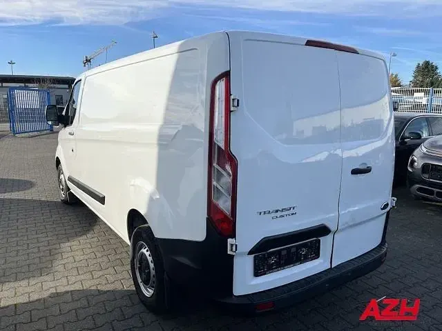 Gebraucht Ford Transit Custom Trend 105 PS (77 kW) 2022 Frostweiß Van / Kleinbus