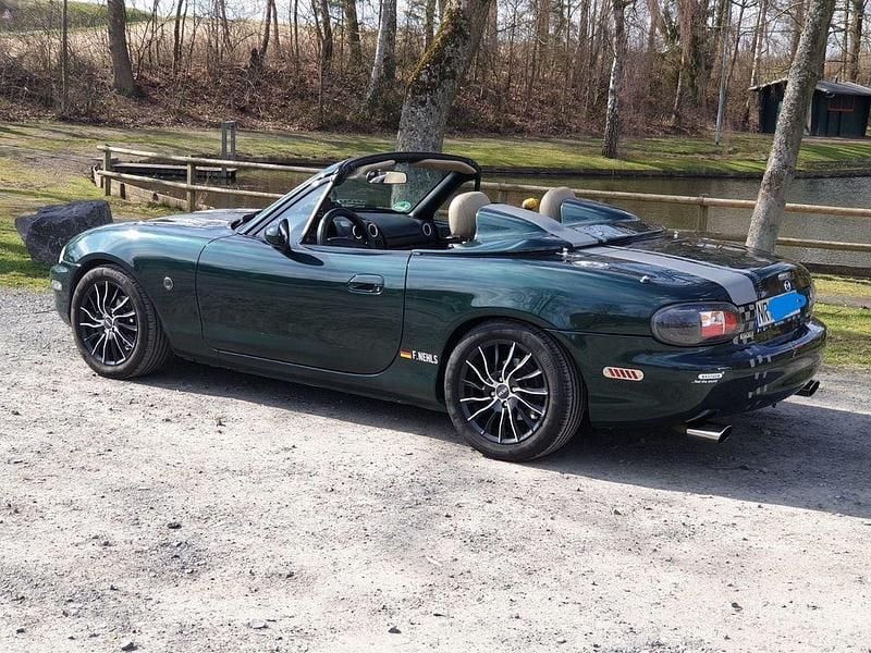 Second-hand Mazda MX5 110 CP (80 kW) 2000 Verde Cabrio