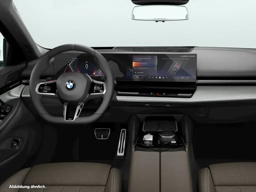 Gebraucht BMW 520 Sport Line 197 PS (144 kW) 2025 Weiß Kombi