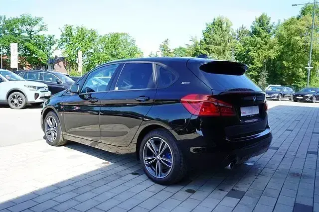 Gebraucht BMW 225 Advantage 224 PS (164 kW) 2019 Schwarz Van / Kleinbus