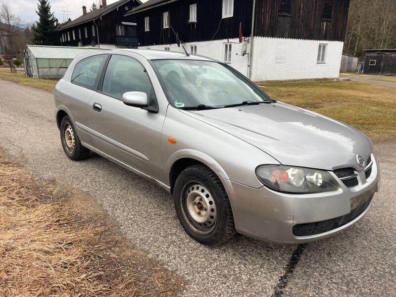 Silber Gebraucht 2004 Nissan Almera Acenta+ Limousine | 400 € (Superpreis) - Bild 1/4