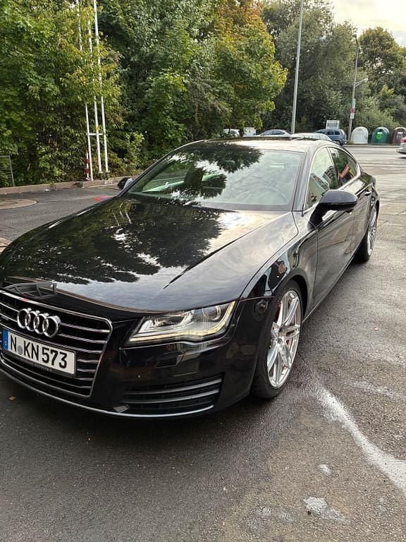 Schwarz Gebraucht 2011 Audi A7 Sportback Kleinwagen | 10.900 € (Guter Preis) - Bild 1/4