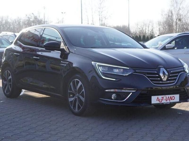Gebraucht Renault Mégane IV Bose Edition 159 PS (116 kW) 2020 Schwarz Limousine