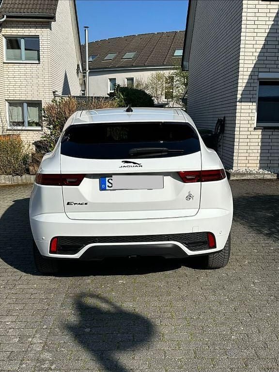 Gebraucht Jaguar E-Pace R-Dynamic 163 PS (119 kW) 2021 Weiß SUV