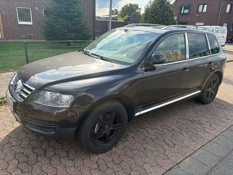 Schwarz Gebraucht 2006 VW Touareg SUV | 4.500 € (Superpreis) - Bild 1/4