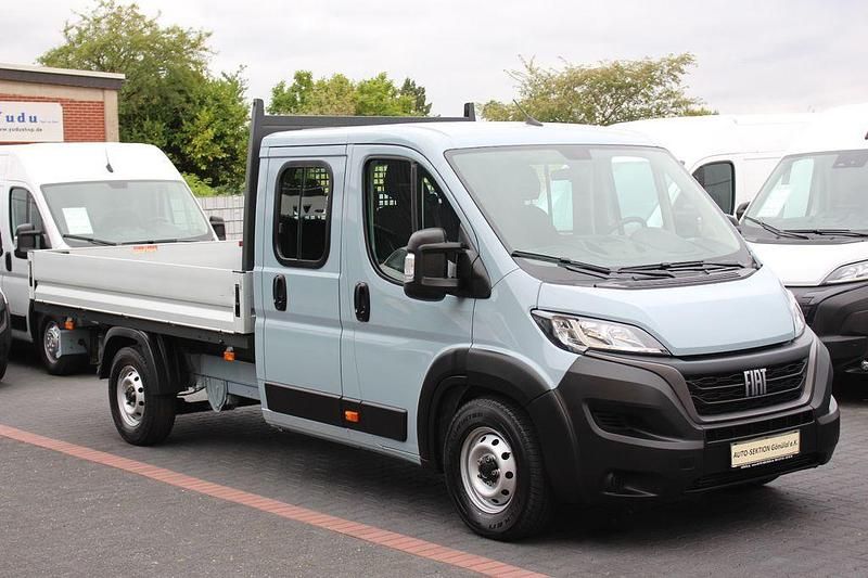 Grigio Gebraucht 2023 Fiat Ducato Van | 27.368 € (Fairer Preis) - Bild 1/4
