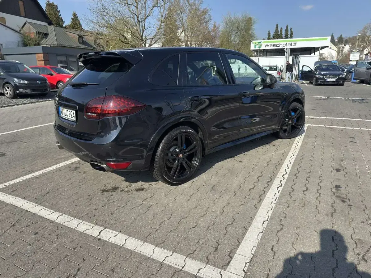 Gebraucht Porsche Cayenne S Diesel 382 PS (280 kW) 2013 Schwarz SUV