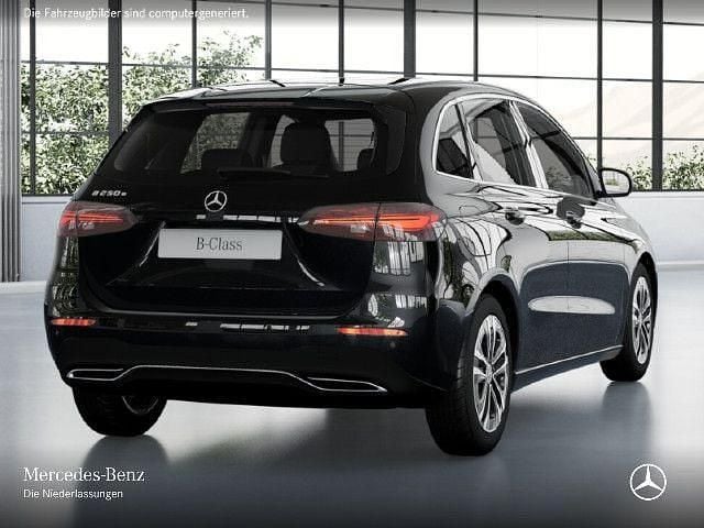 Gebraucht Mercedes B250e 218 PS (160 kW) 2024 Van / Kleinbus