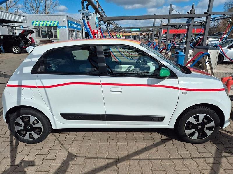 Gebraucht Renault Twingo LIMITED 69 PS (50 kW) 2017 Weiß Kleinwagen
