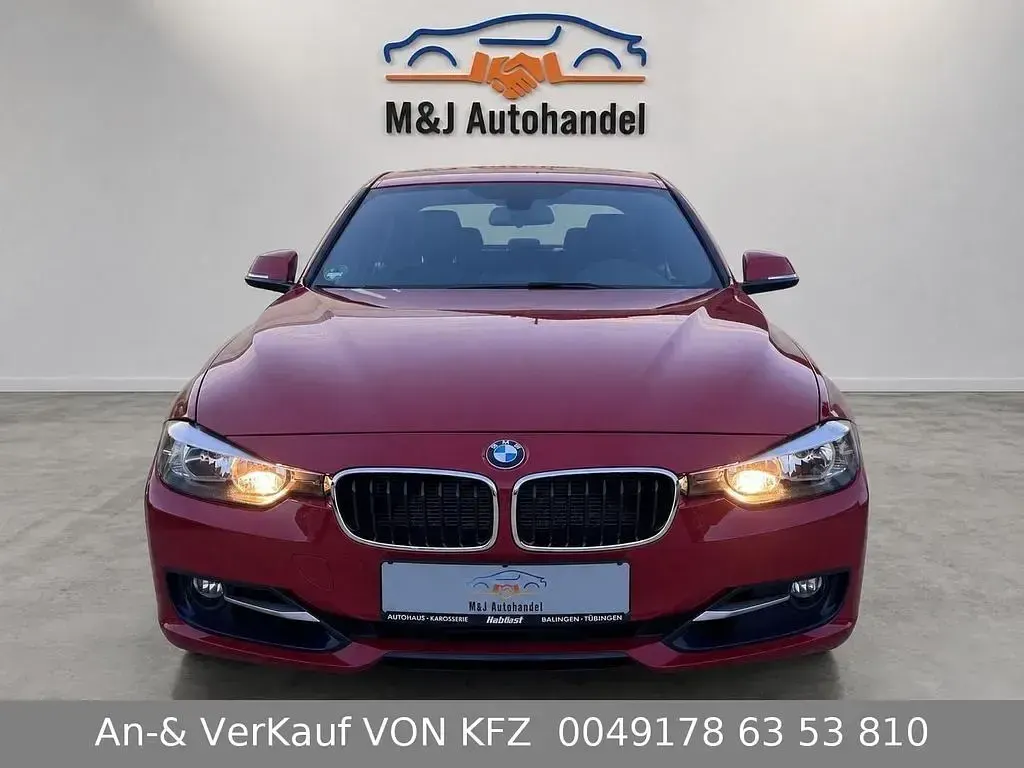 Gebraucht BMW 335 Sport Line 306 PS (225 kW) 2013 Rot Limousine