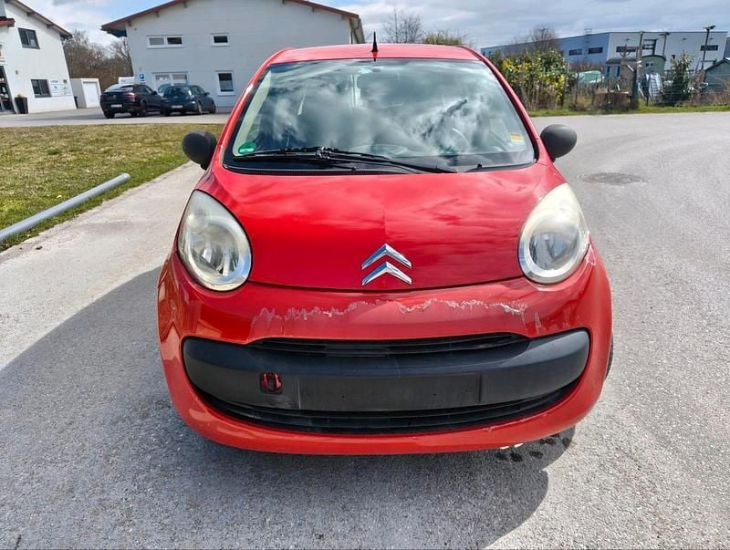 Gebraucht Citroën C1 70 PS (51 kW) 2008 Rot Kleinwagen