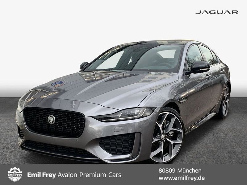 Eiger grey metallic dach in sc Gebraucht 2024 Jaguar XE Limousine | 48.491 € - Bild 1/4