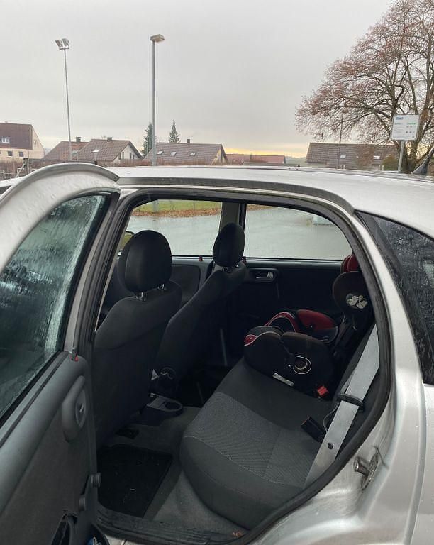 Gebraucht Opel Corsa 80 PS (58 kW) 2006 Grau Limousine