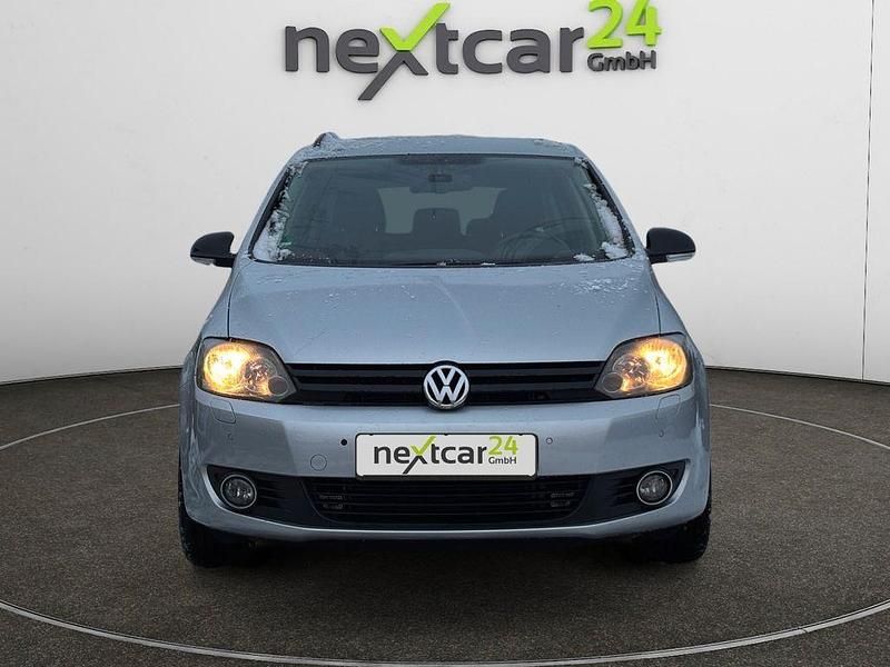 Gebraucht VW Golf VII 122 PS (89 kW) 2012 Reflexsilber (metallic) Limousine