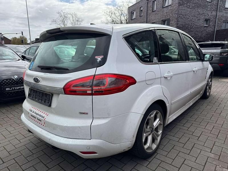 Gebraucht Ford S-MAX Titanium S 140 PS (102 kW) 2010 Frostweiß Van / Kleinbus
