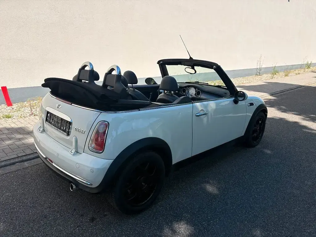 Used Mini Cooper Cabriolet 116 HP (85 kW) 2006 White Cabriolet