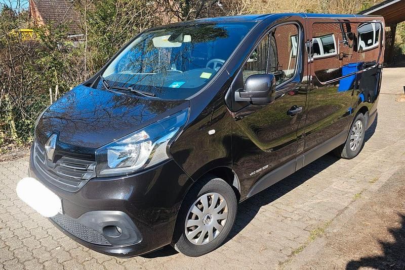 Gebraucht Renault Trafic 125 PS (91 kW) 2016 Schwarz Van / Kleinbus