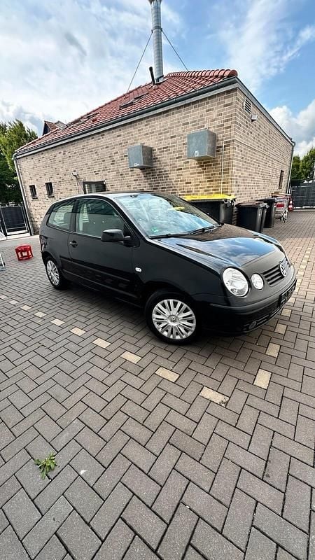 Gebraucht VW Polo 80 PS (58 kW) 2003 Schwarz Kleinwagen