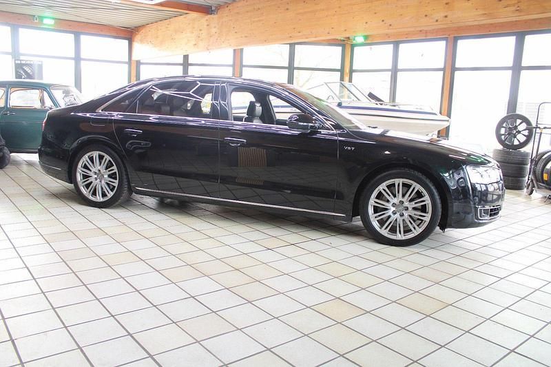 Gebraucht Audi A8 Ambiente 385 PS (283 kW) 2015 Schwarz Limousine