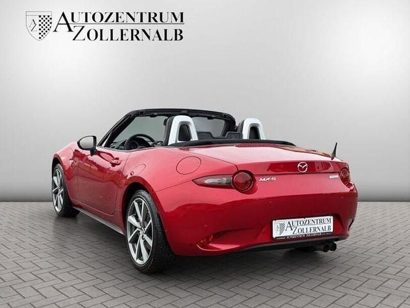 Gebraucht Mazda MX5 Inclusive 272 PS (200 kW) 2016 Soul red Cabrio