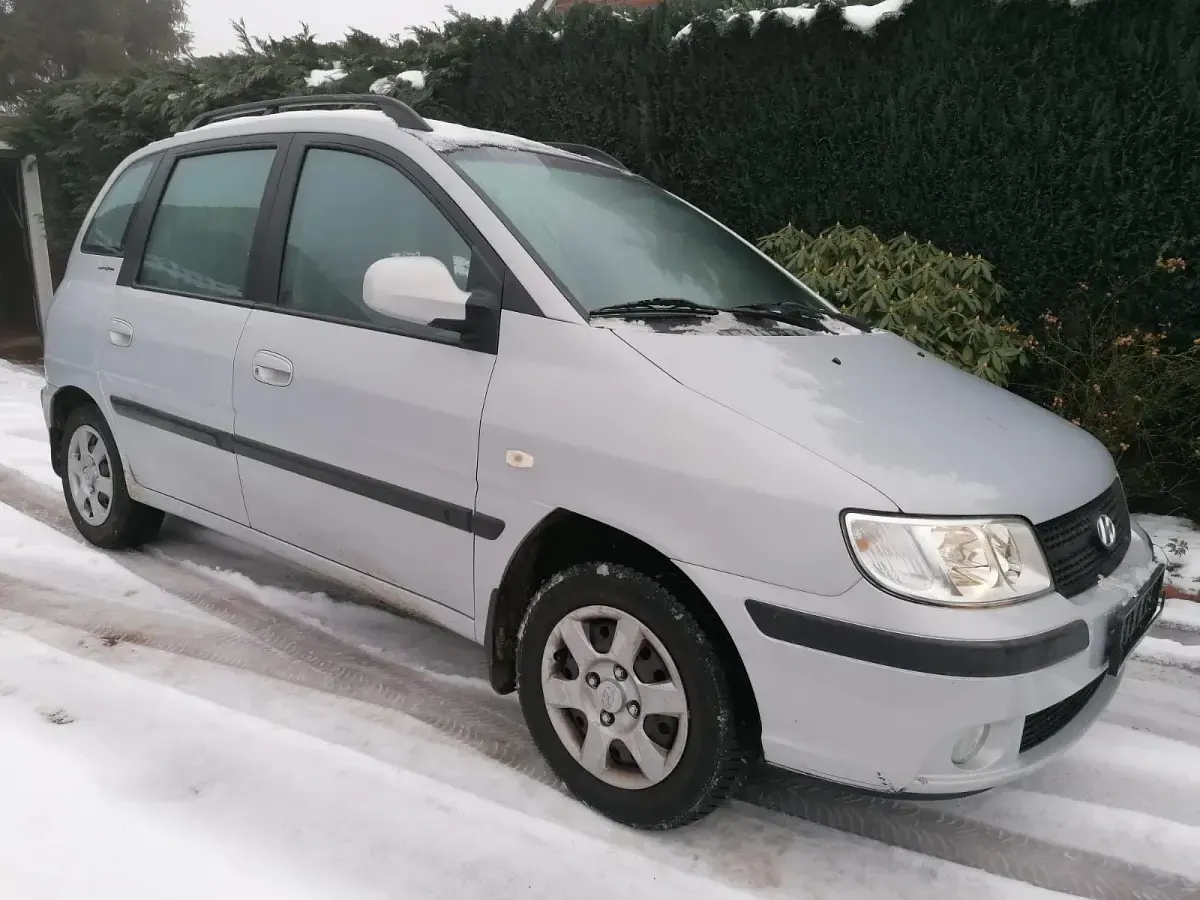 Gebraucht Hyundai Matrix GLS 103 PS (75 kW) 2006 Silber Van / Kleinbus