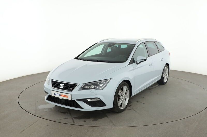 Grau Gebraucht 2020 Seat Leon FR Kombi | 17.380 € (Fairer Preis) - Bild 1/4