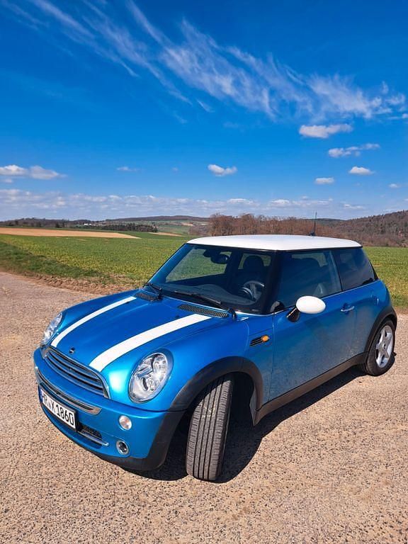 Second-hand Mini Cooper 116 CP (85 kW) 2005 Albastru Hatchback