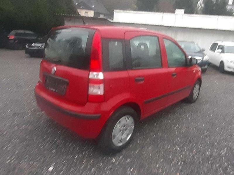 (rosso sfrontato (vr111/a)) Gebraucht 2012 Fiat Panda Classica Kleinwagen | 990 € (Guter Preis) - Bild 1/4