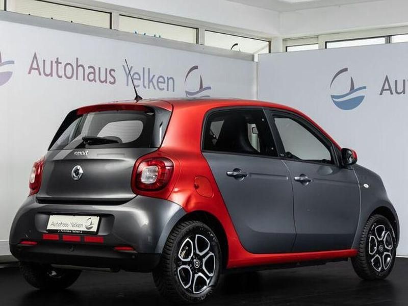 Gebraucht Smart ForFour 90 PS (66 kW) 2016 Rot Kleinwagen