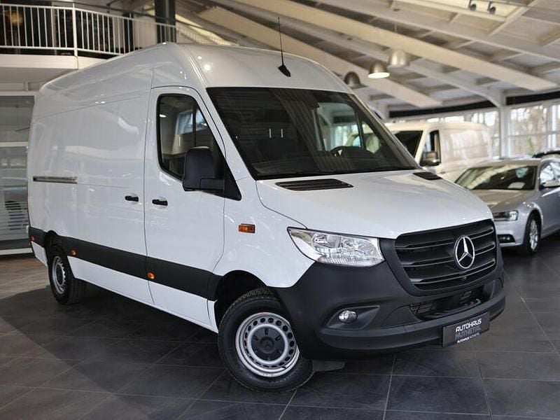 Weiß Gebraucht 2023 Mercedes Sprinter Van | 37.980 € (Superpreis) - Bild 1/4