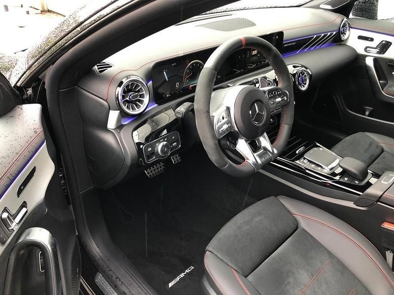 Gebraucht Mercedes CLA45 AMG AMG 421 PS (309 kW) 2024 Schwarz Coupé