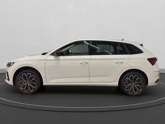 Gebraucht Skoda 110 R 150 PS (110 kW) 2025 Moon weiss Limousine