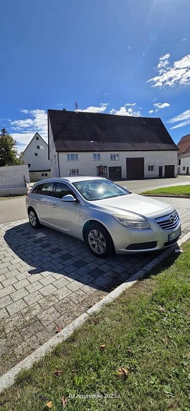 Silber Gebraucht 2009 Opel Insignia Kombi | 2.000 € (Teuer) - Bild 1/4