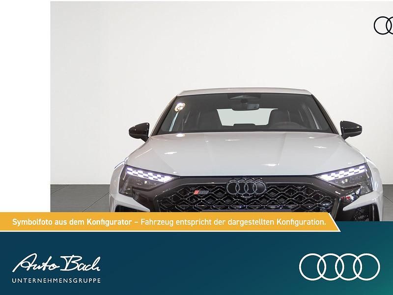Neu Audi RS3 Sport 400 PS (294 kW) 2026 Arkonaweiß Limousine