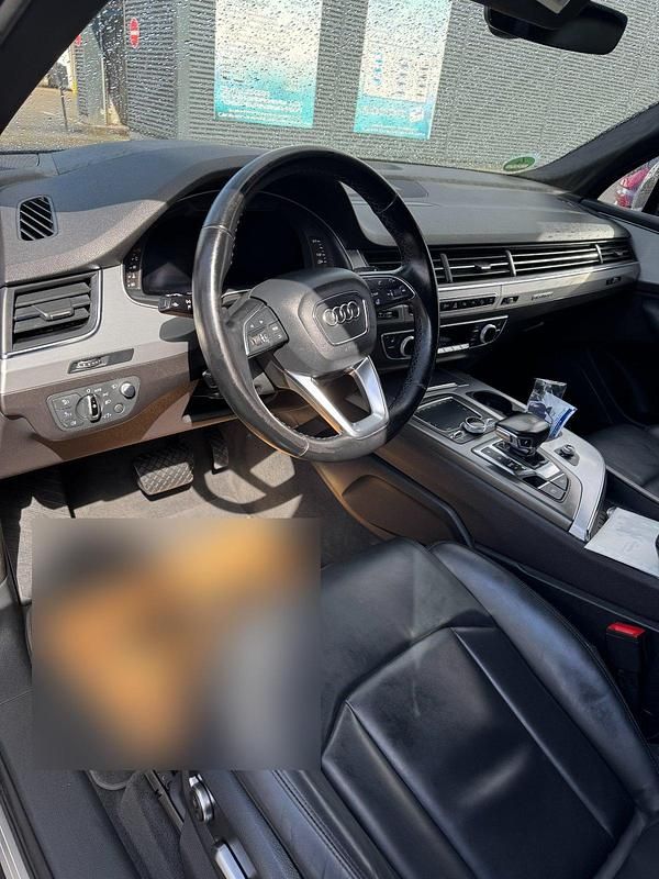 Gebraucht Audi Q7 S-Line 272 PS (200 kW) 2018 Grau SUV