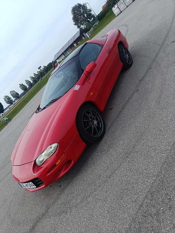 Second-hand Chevrolet Camaro 193 CP (141 kW) 2000 Roșu Cabrio