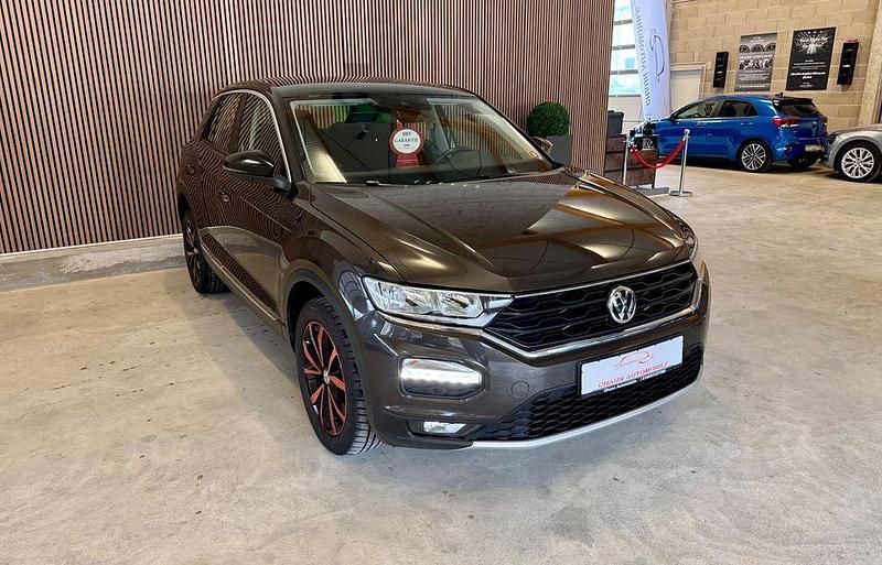 Gebraucht VW T-Roc 116 PS (85 kW) 2018 Schwarz SUV