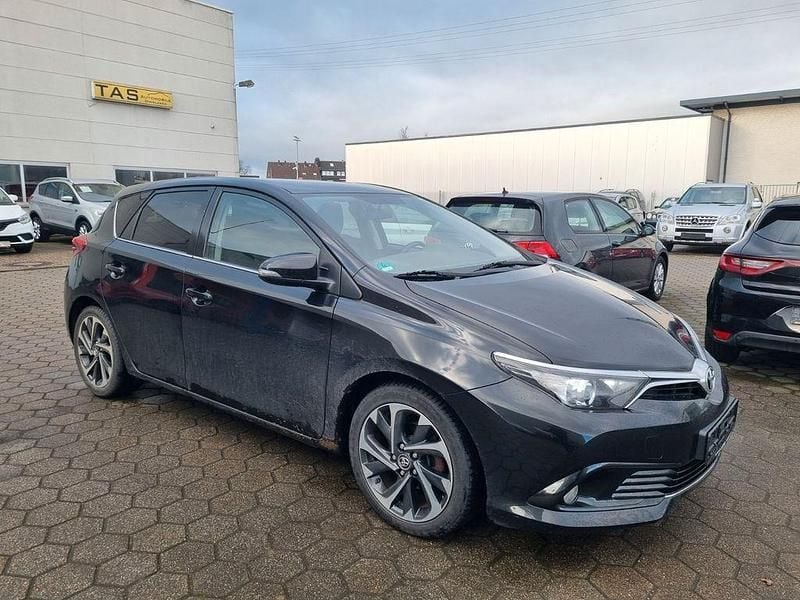 Gebraucht Toyota Auris Design 111 PS (81 kW) 2016 Schwarz Limousine