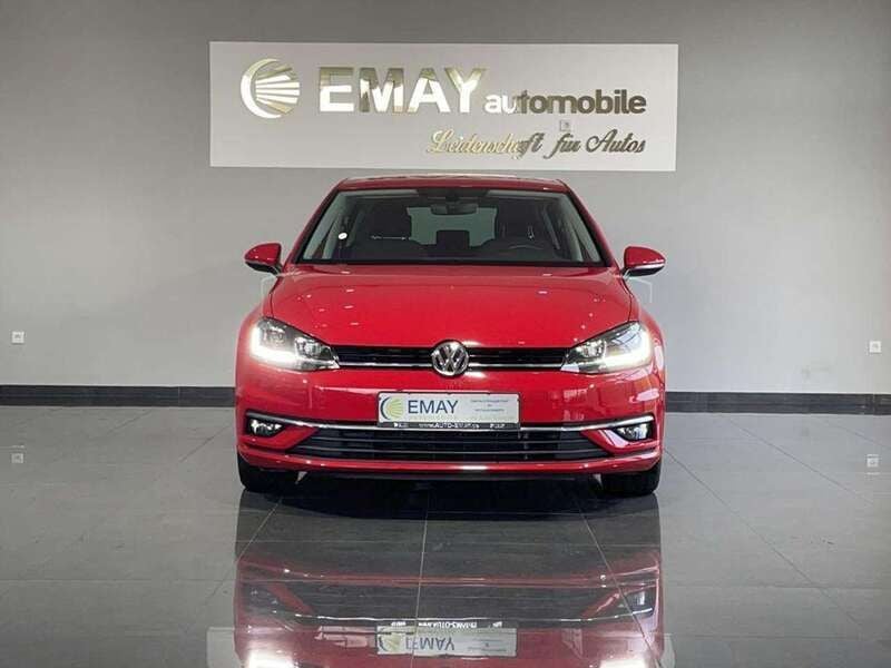 Gebraucht VW Golf VII Comfortline 116 PS (85 kW) 2019 Rot Limousine