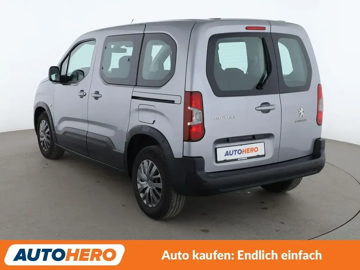 Occasion Peugeot Rifter Active 102 ch (75 kW) 2023 Gris Monospace