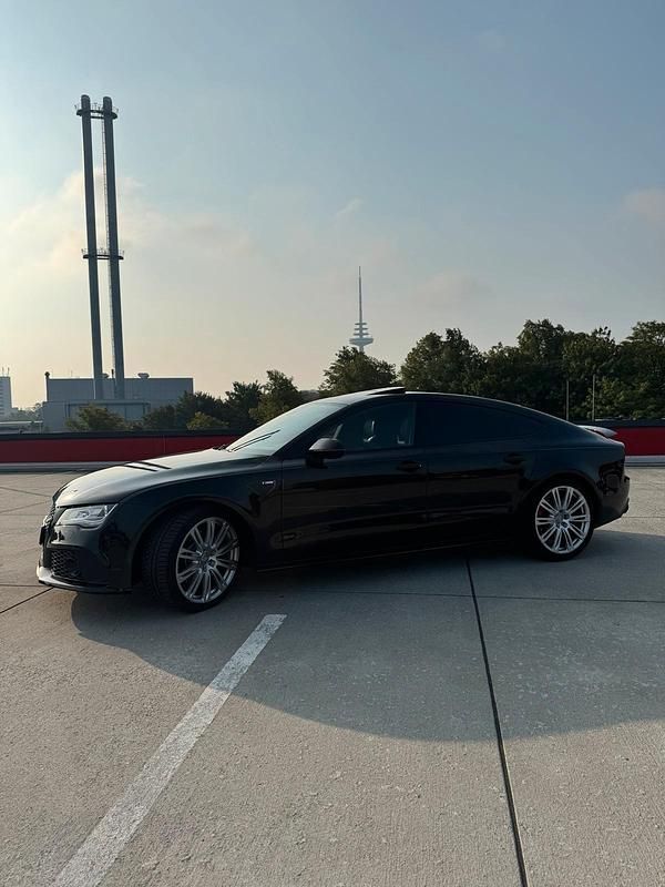 Schwarz Gebraucht 2012 Audi A7 S-Line Limousine | 18.500 € (Fairer Preis) - Bild 1/4