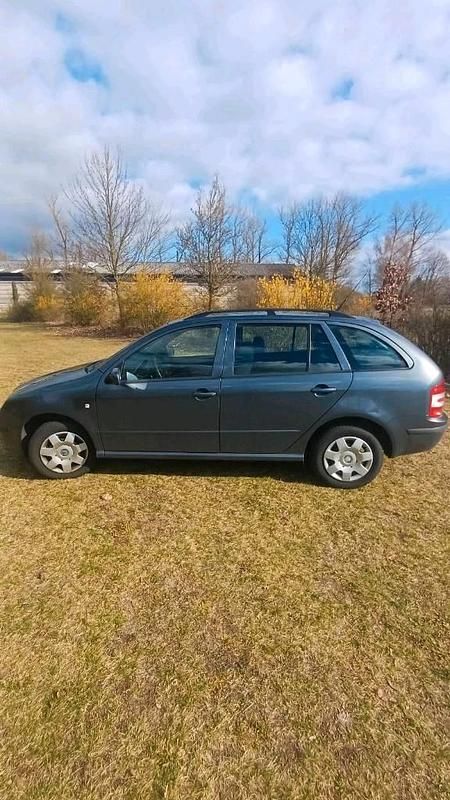 Gebraucht Skoda Fabia 80 PS (58 kW) 2007 Andere farben Kombi