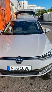 Gebraucht VW Golf VIII Move 150 PS (110 kW) 2024 Grau Limousine