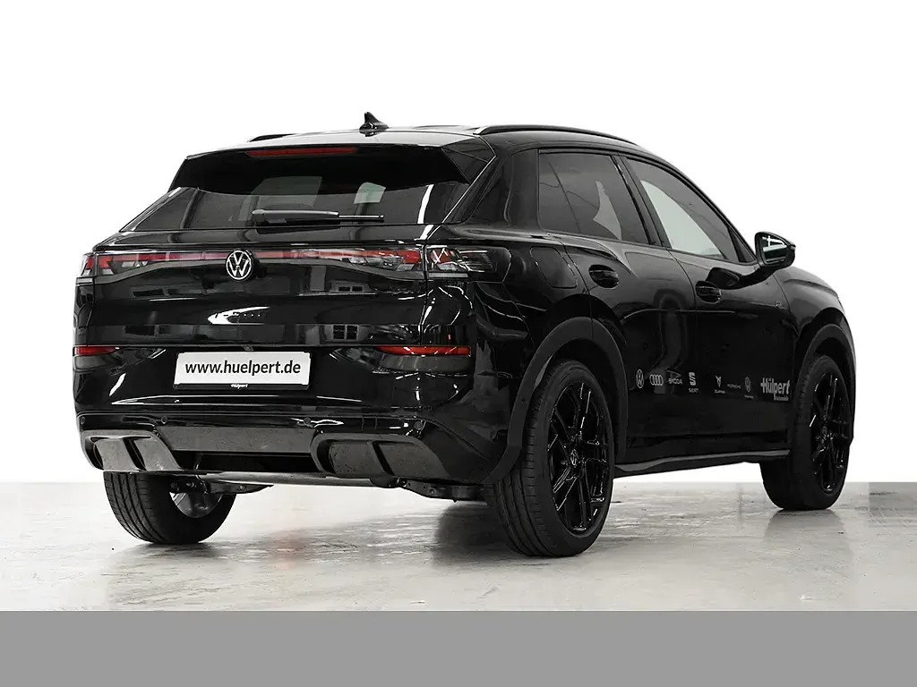 Neu VW T-Roc R-line 150 PS (110 kW) 2026 Grenadillschwarz metallic SUV